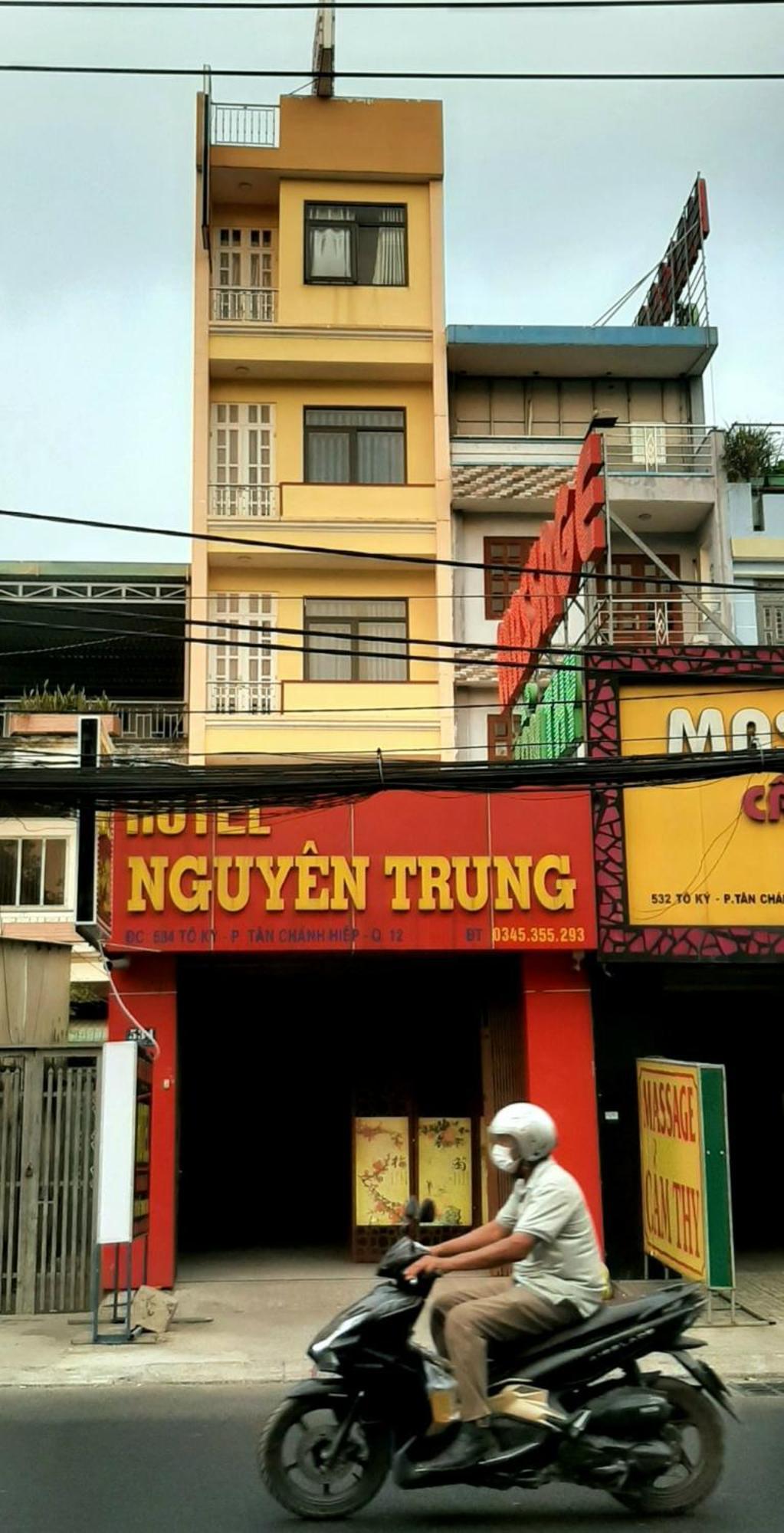 Hotel Khach San Nguyen Trung à Hô Chi Minh-Ville Extérieur photo