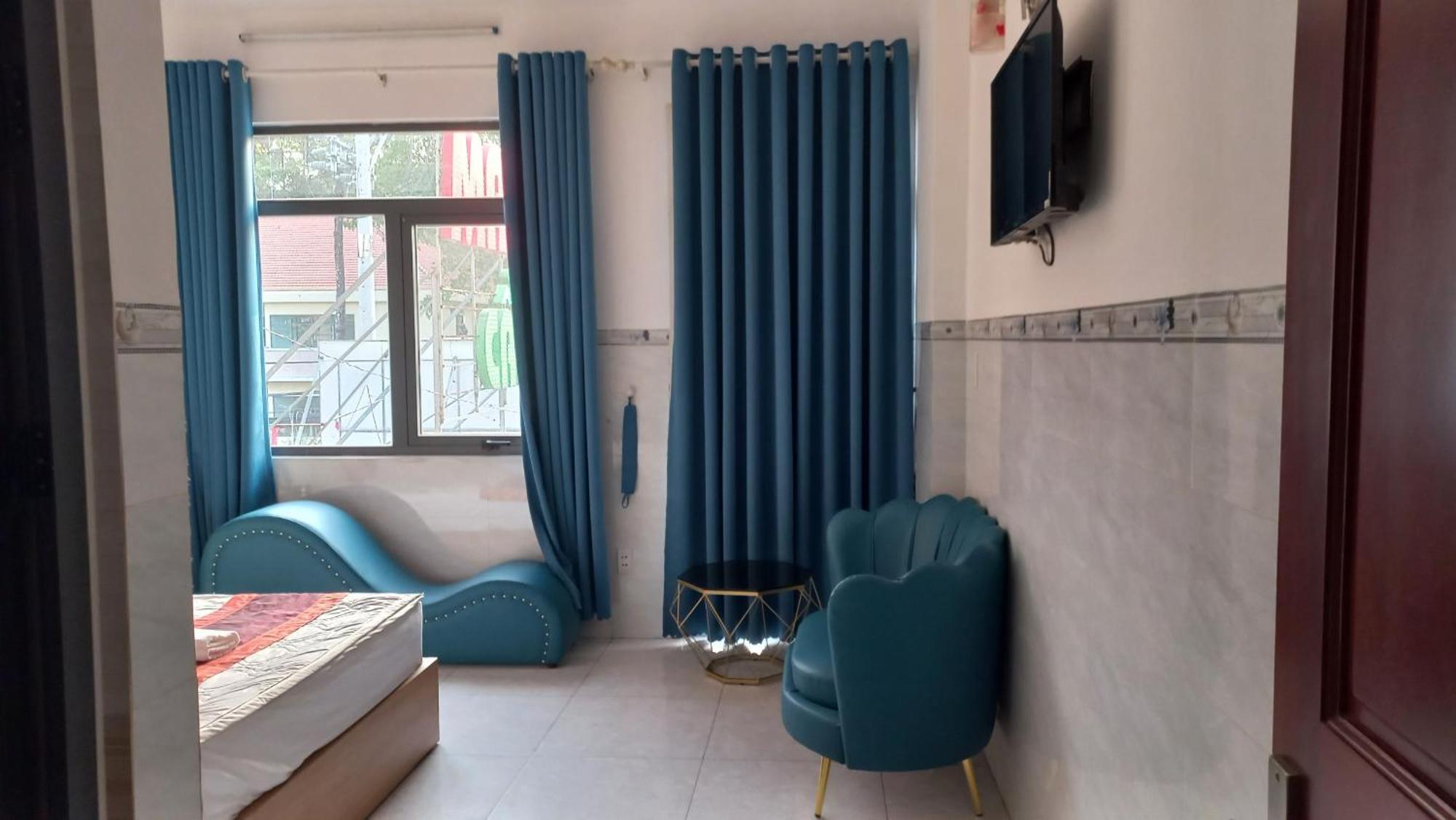 Hotel Khach San Nguyen Trung à Hô Chi Minh-Ville Extérieur photo